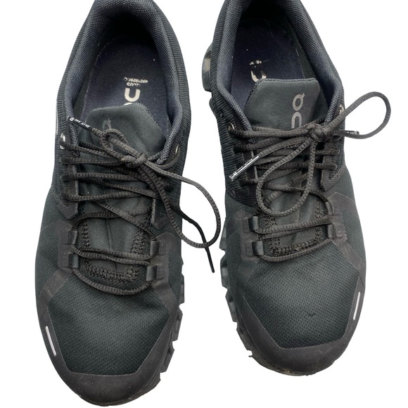 On Running Black Athletic Shoes woman’s size 8 - Picture 3 of 7